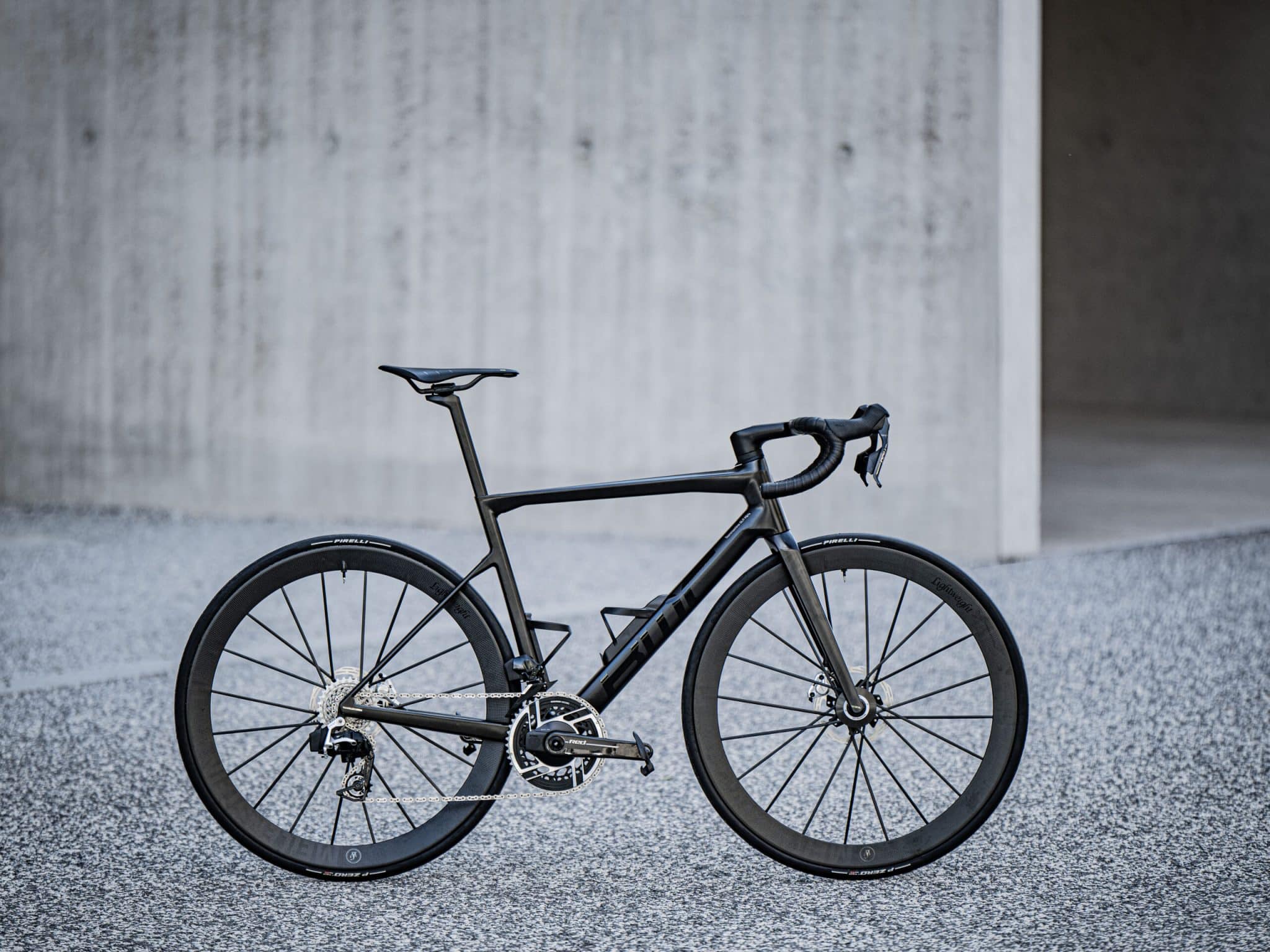 velo carbone vs titane